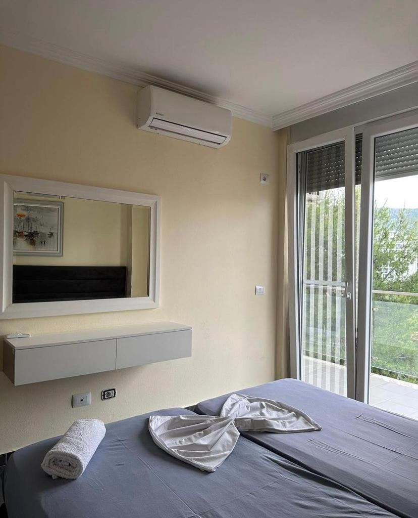 Holiday Home Shengjin Exterior photo